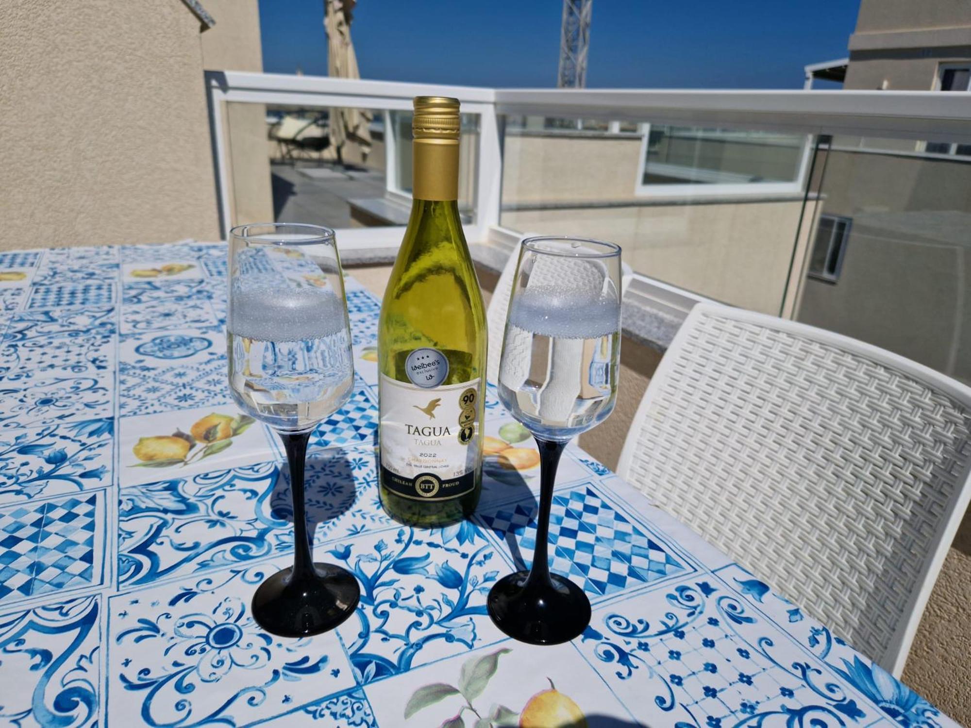 Apartmán Sea View New Penthouse Terrace & Garage Parking St. Paul's Bay Exteriér fotografie